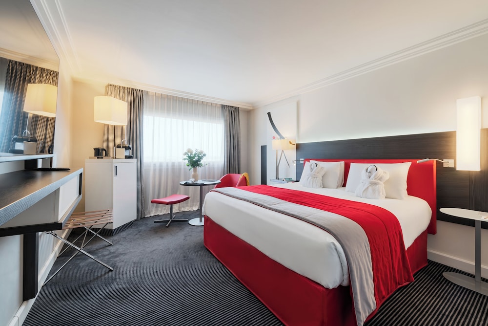 Mercure Paris CDG Airport & Convention 1