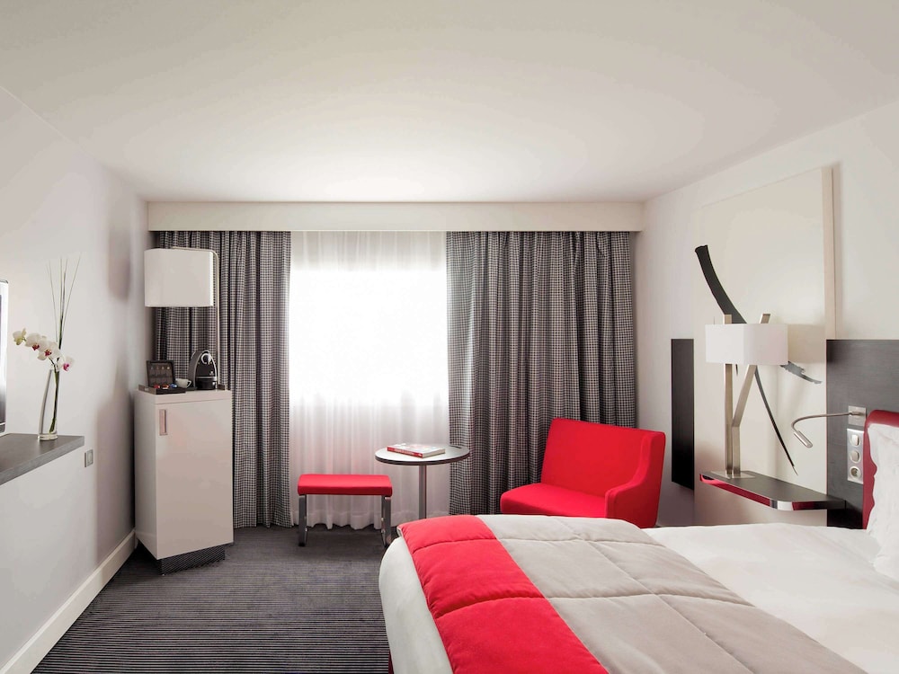 Mercure Paris CDG Airport & Convention 10
