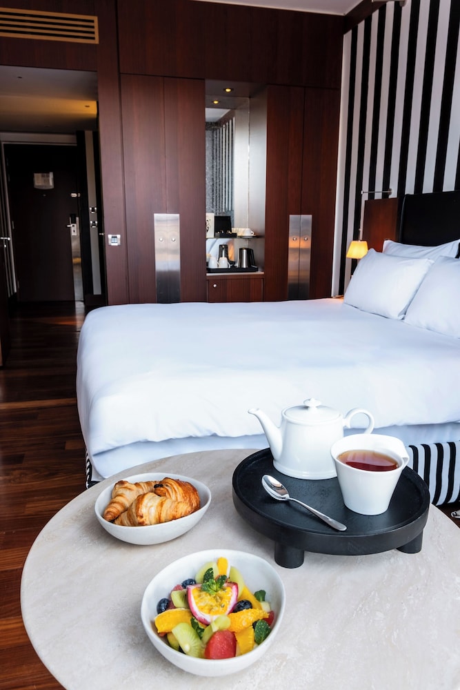 Grand Hôtel Champs-Elysées 7