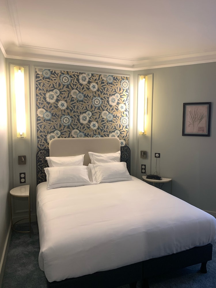 ELSA, Hôtel Paris 18