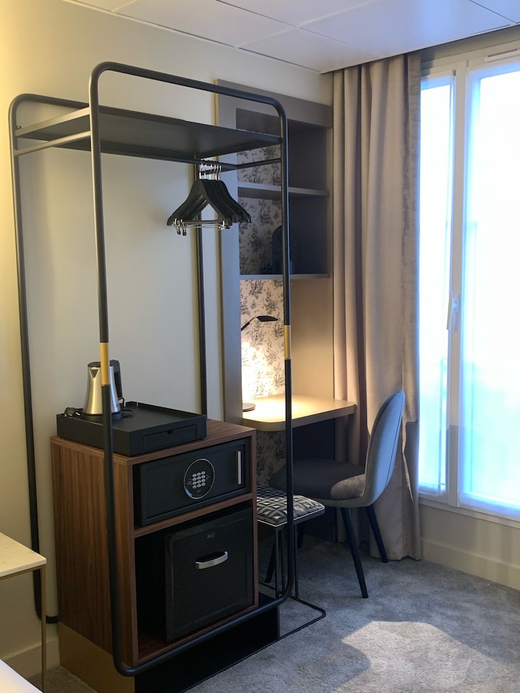 ELSA, Hôtel Paris 10