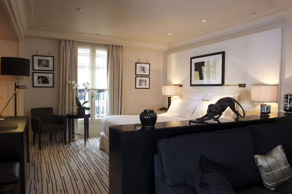 Hotel Montaigne Paris 6