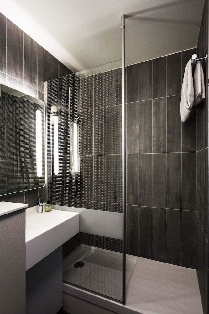 Hôtel ibis Nemours 18