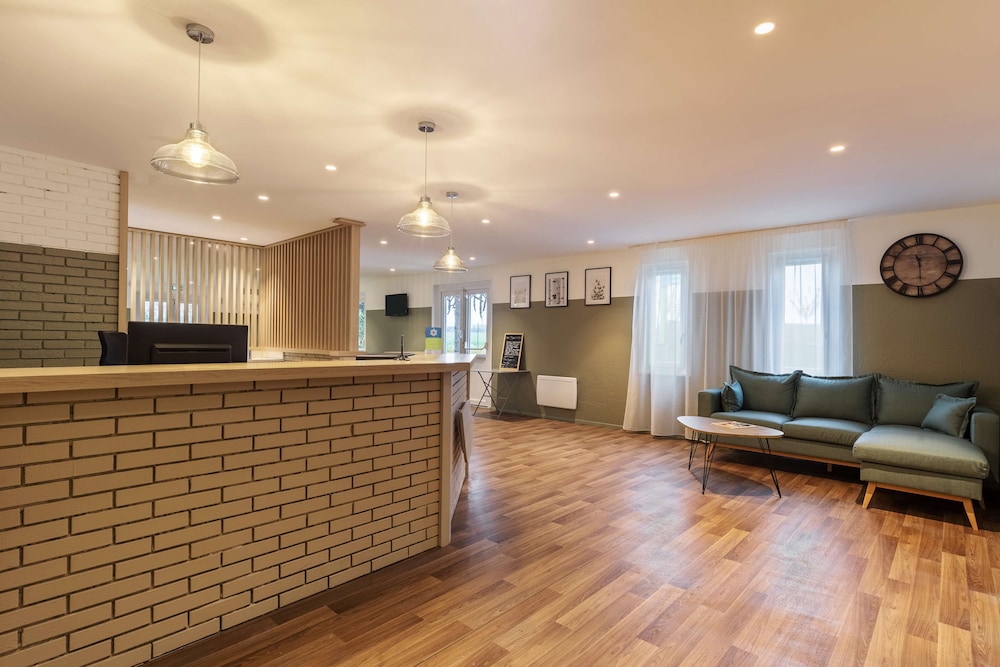 Sure Hotel by Best Western Plaisir 4