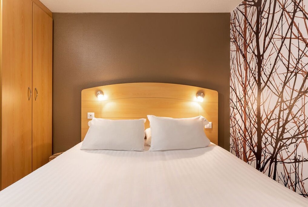 Sure Hotel by Best Western Plaisir 10