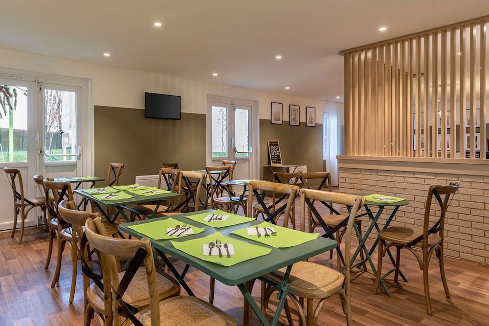 Sure Hotel by Best Western Plaisir 21