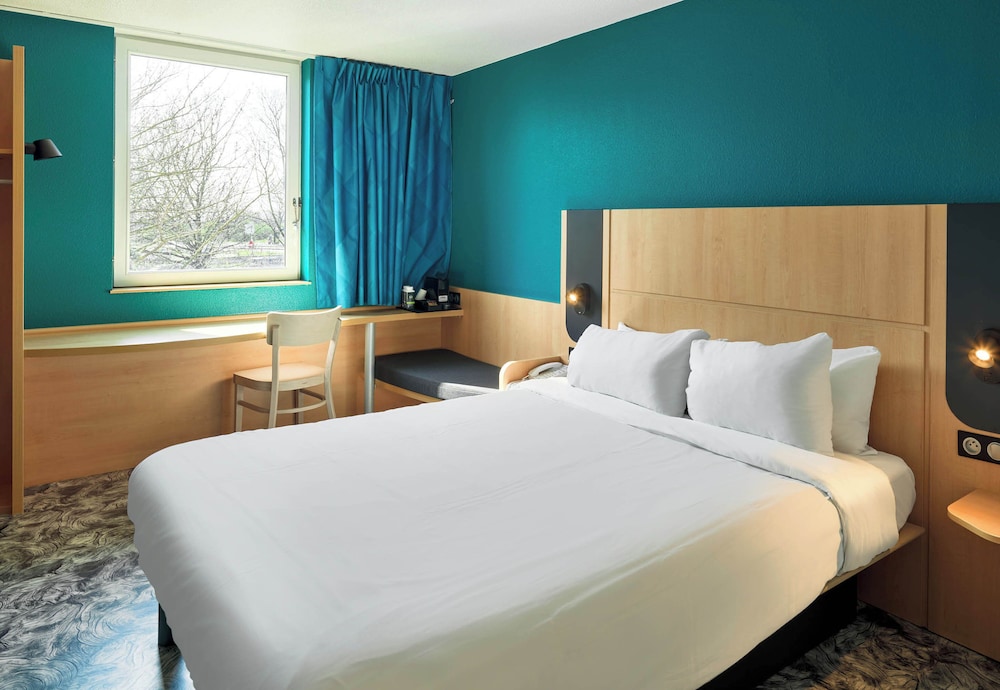 B&B HOTEL Orly Rungis Aéroport 3 étoiles 6