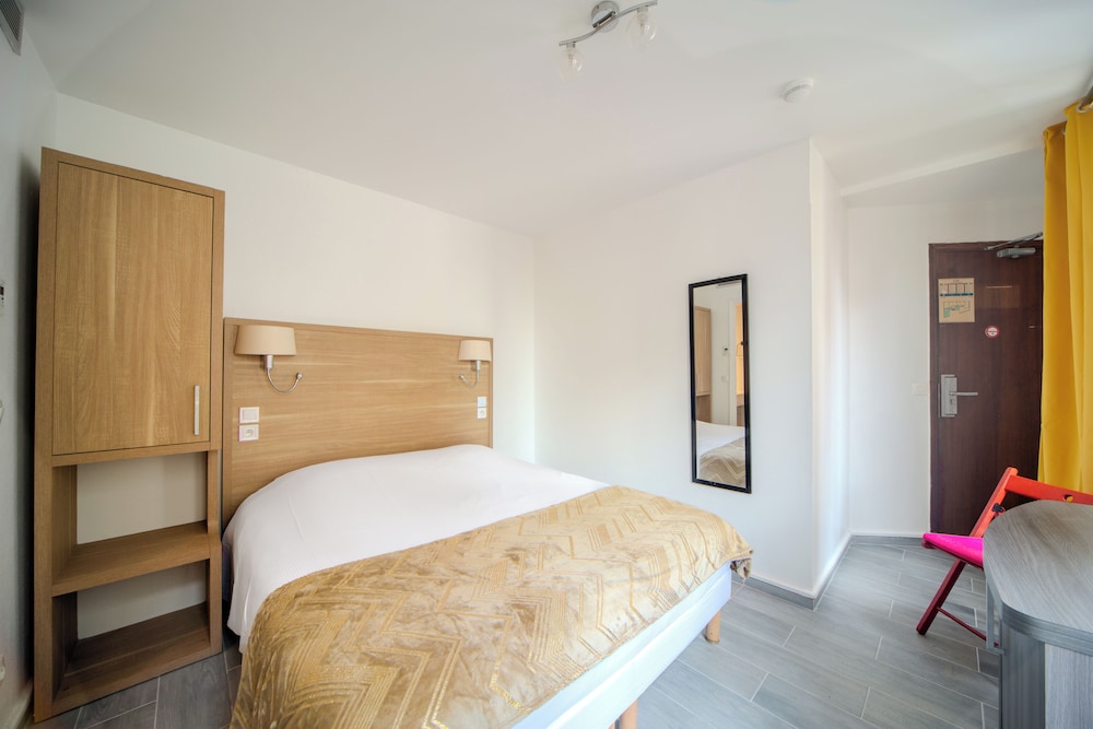 Hôtel Crimée Paris 3
