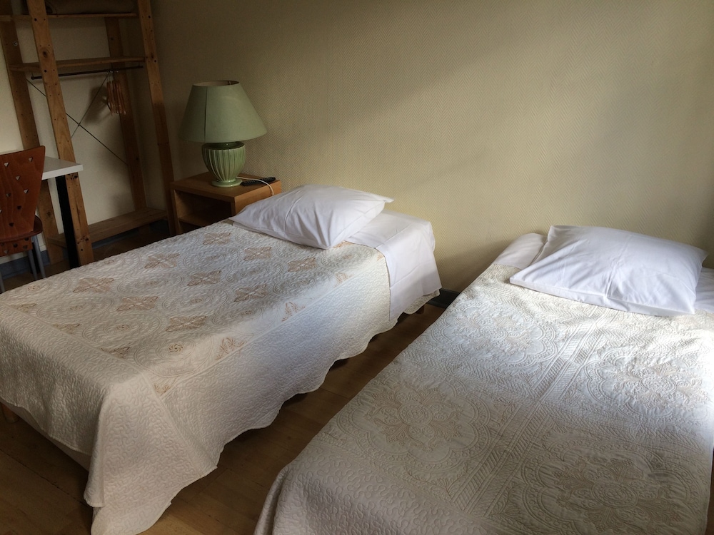 Au Royal Mad Hotel 19