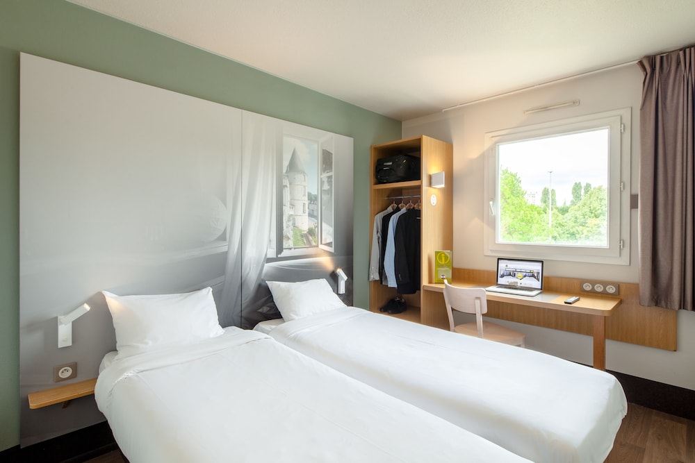 B&B HOTEL Noisy-le-Grand 14