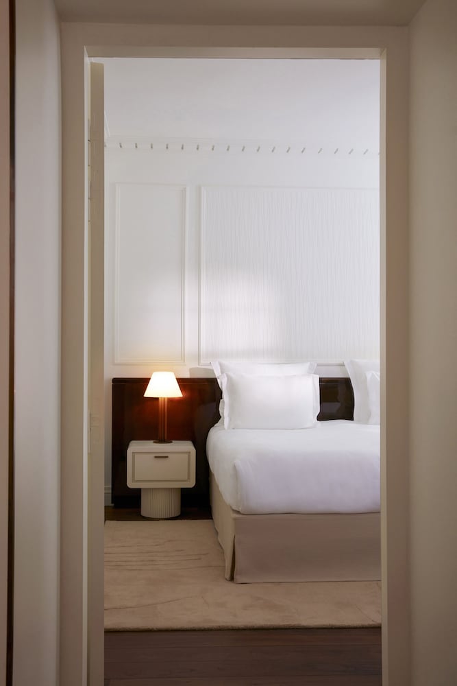 Maison Delano Paris 8