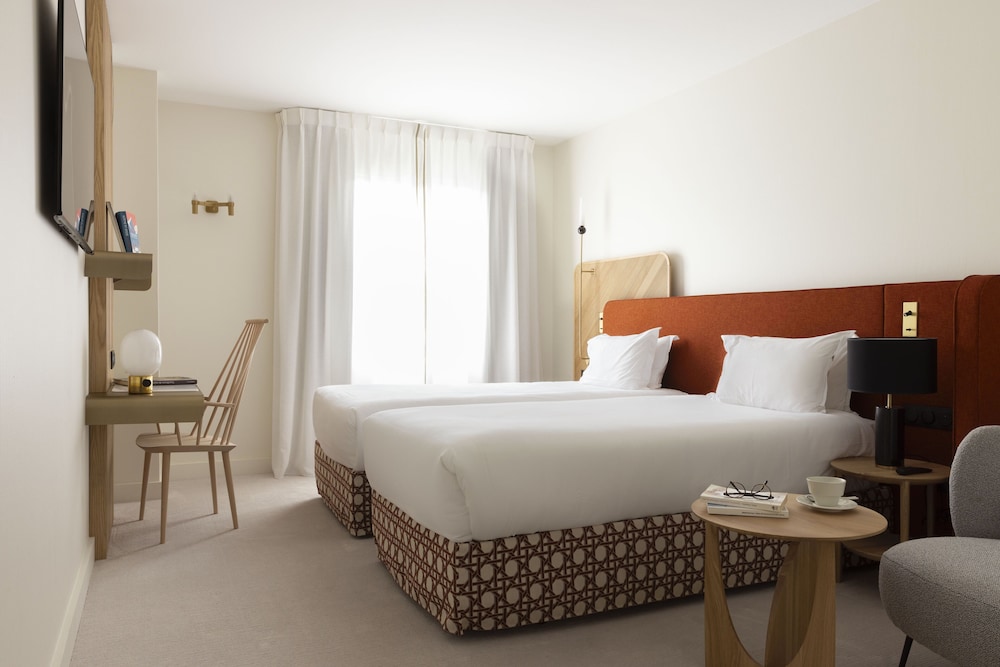 Grand Hôtel Plessis Robinson 3