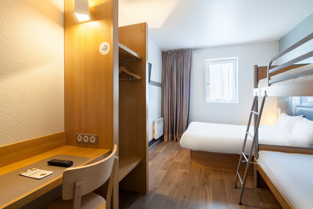 B&B HOTEL Maurepas 10