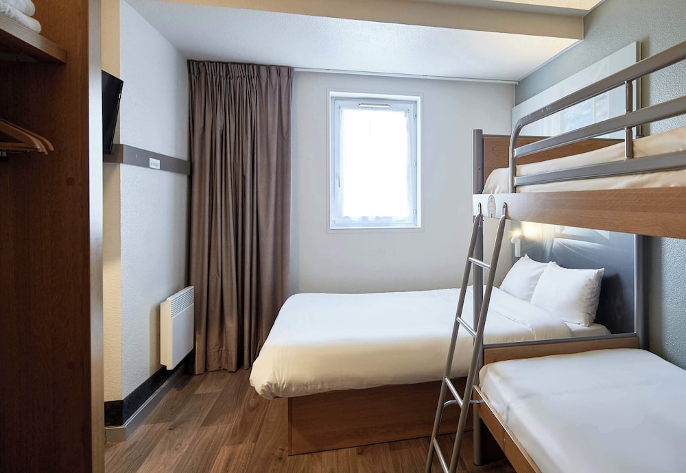 B&B HOTEL Maurepas 15