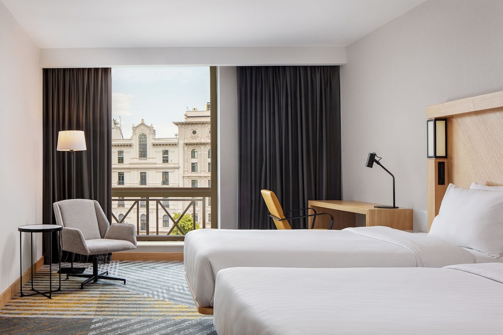 Courtyard by Marriott Tbilisi 11
