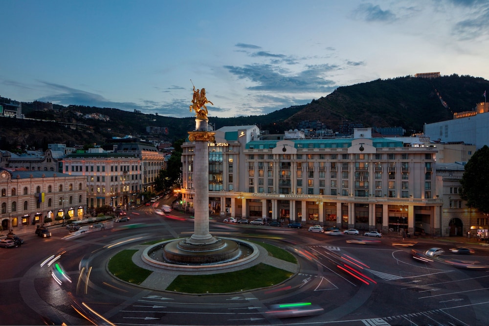 Courtyard by Marriott Tbilisi 1