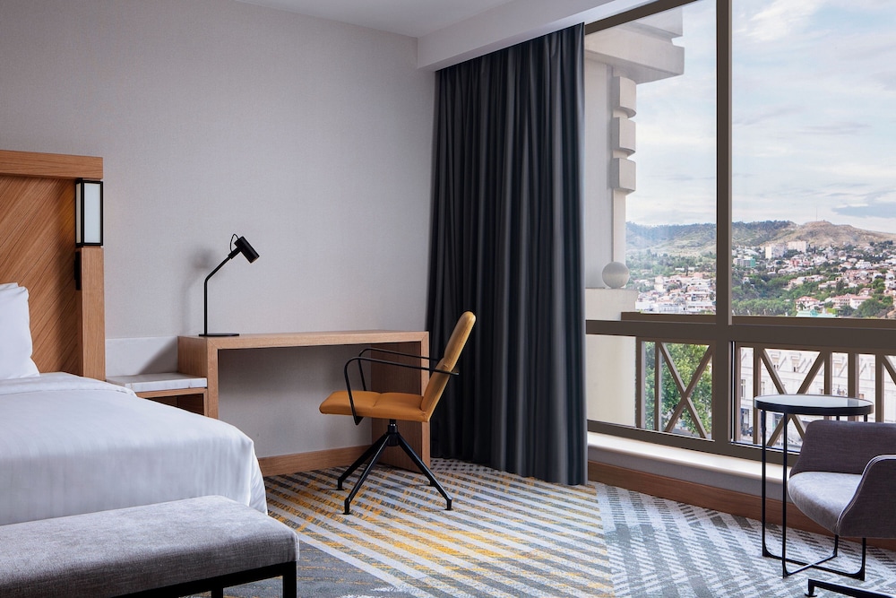 Courtyard by Marriott Tbilisi 9