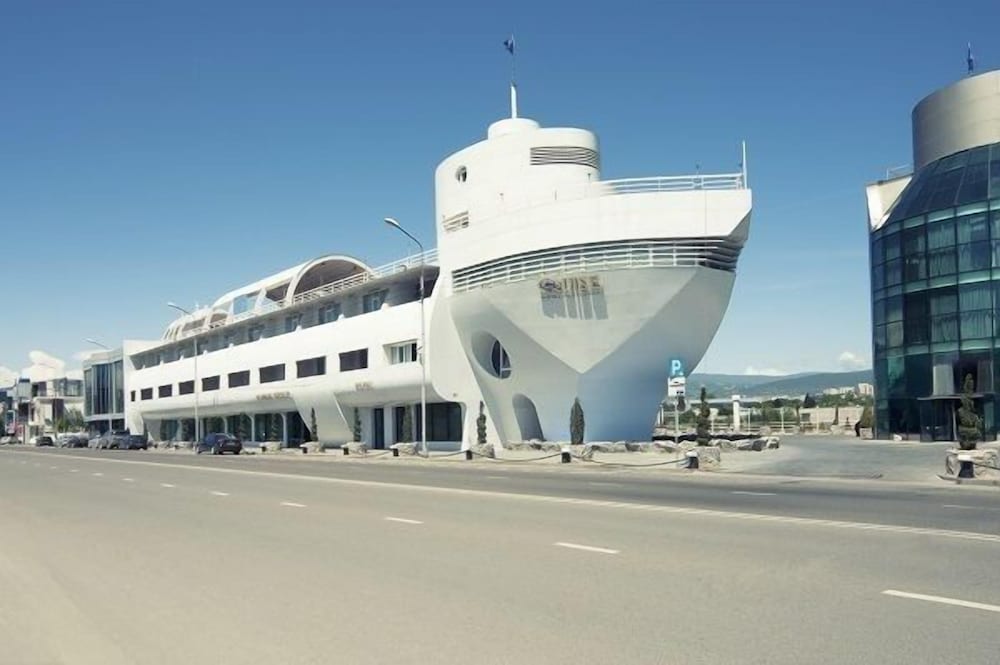 Cruise 22