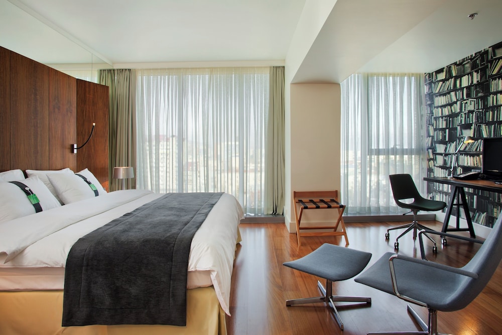 Holiday Inn Tbilisi 4