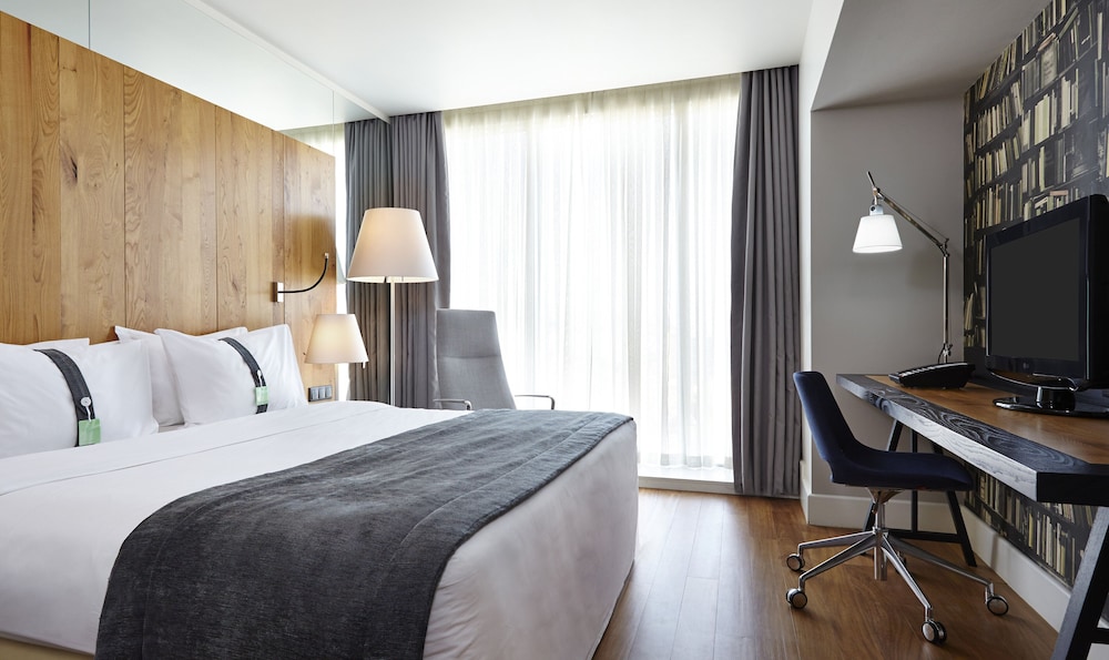 Holiday Inn Tbilisi 2