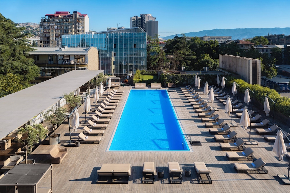 Holiday Inn Tbilisi 12