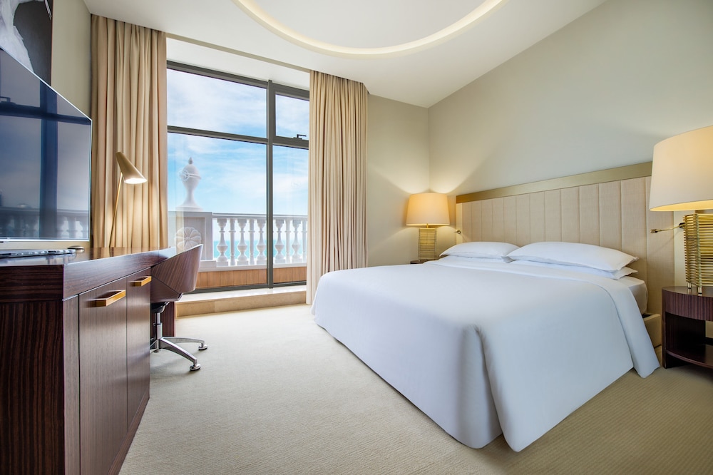 Sheraton Batumi 18
