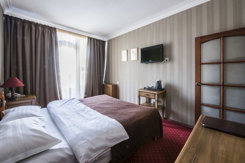 Kopala Hotel 24
