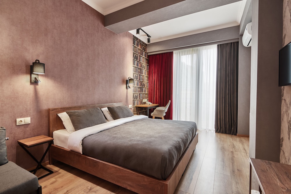 Hotel City 10