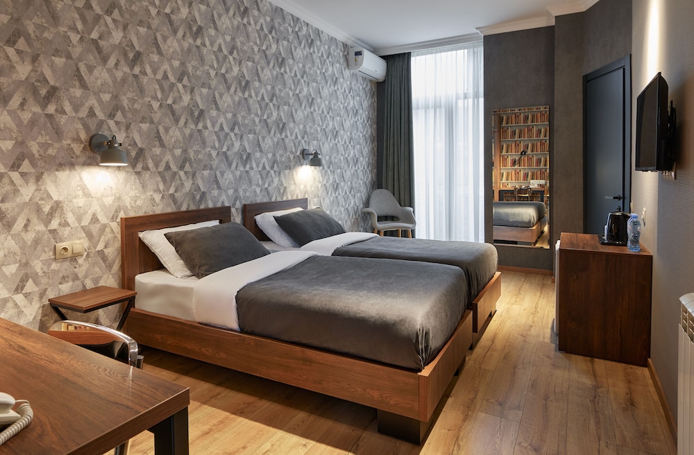 Hotel City 9