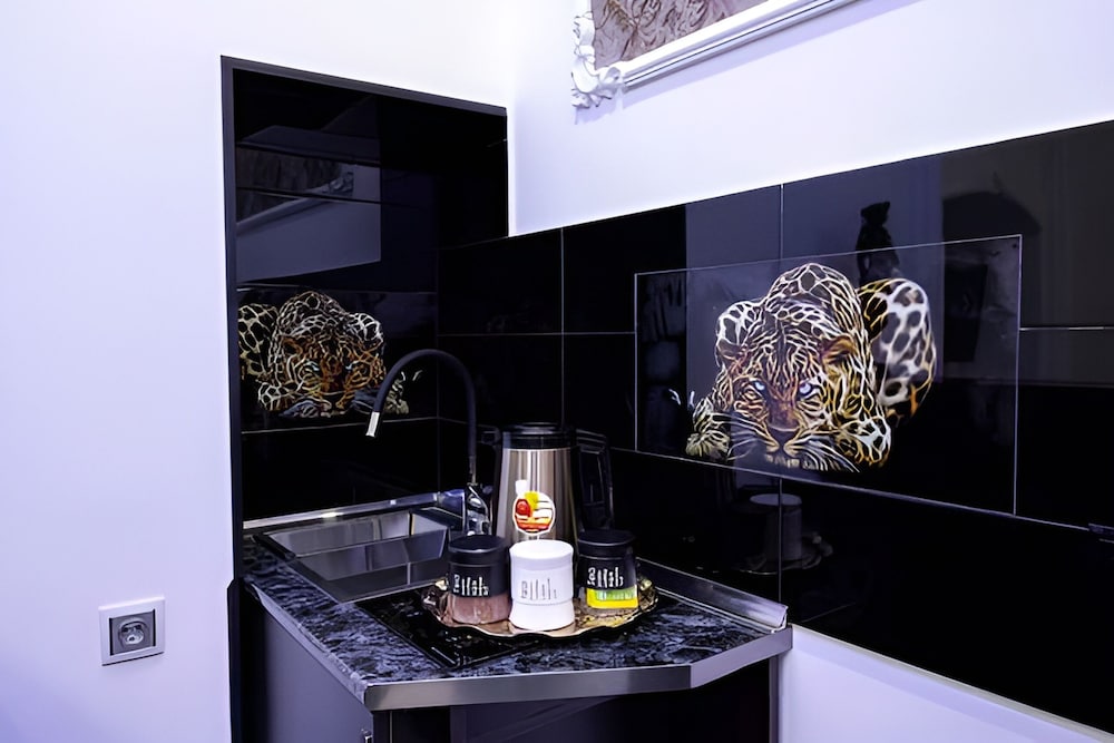 No12 Boutique Hotel 23
