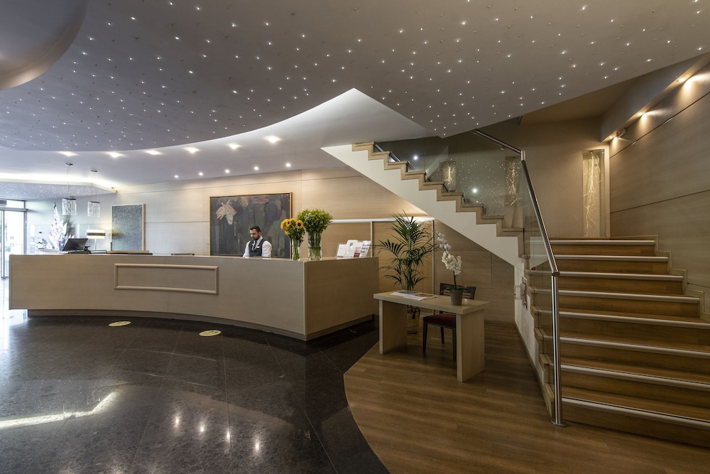 Amalia Hotel Athens 3