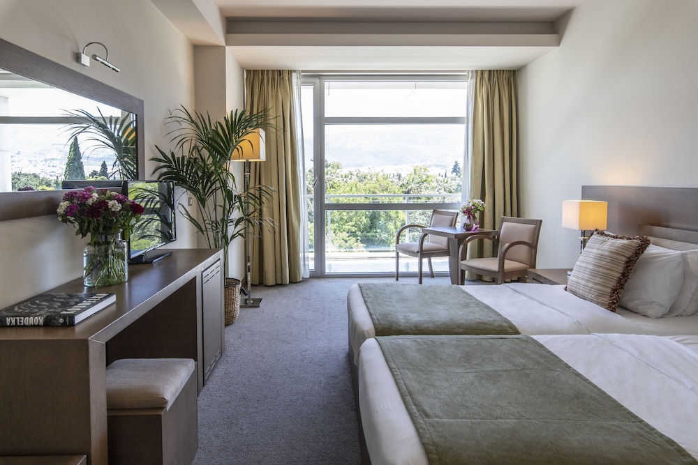 Amalia Hotel Athens 18