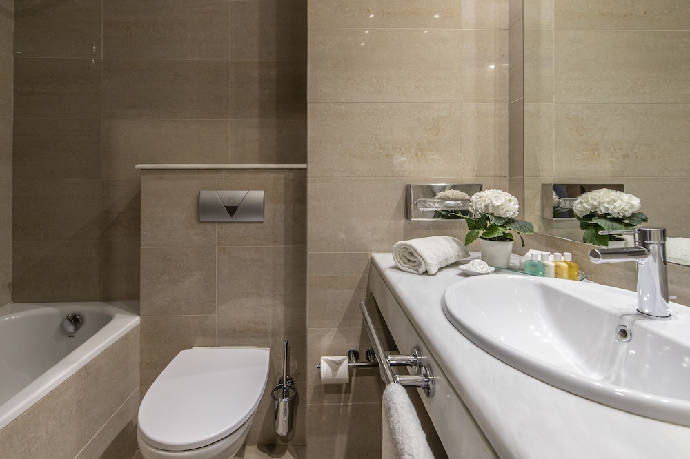 Amalia Hotel Athens 21