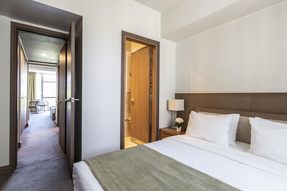 Amalia Hotel Athens 13