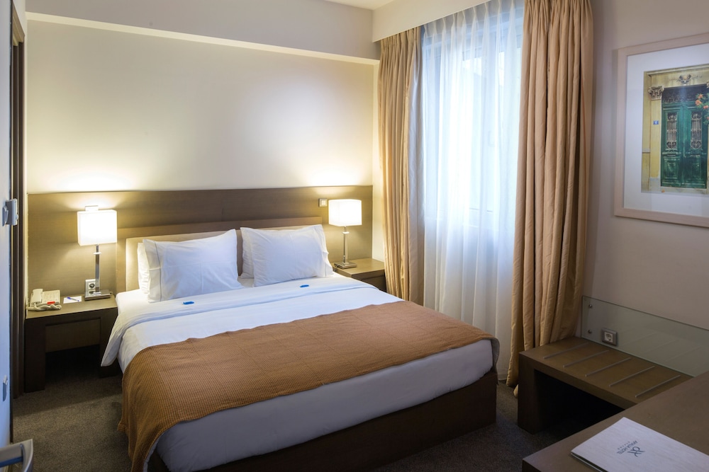 Amalia Hotel Athens 17