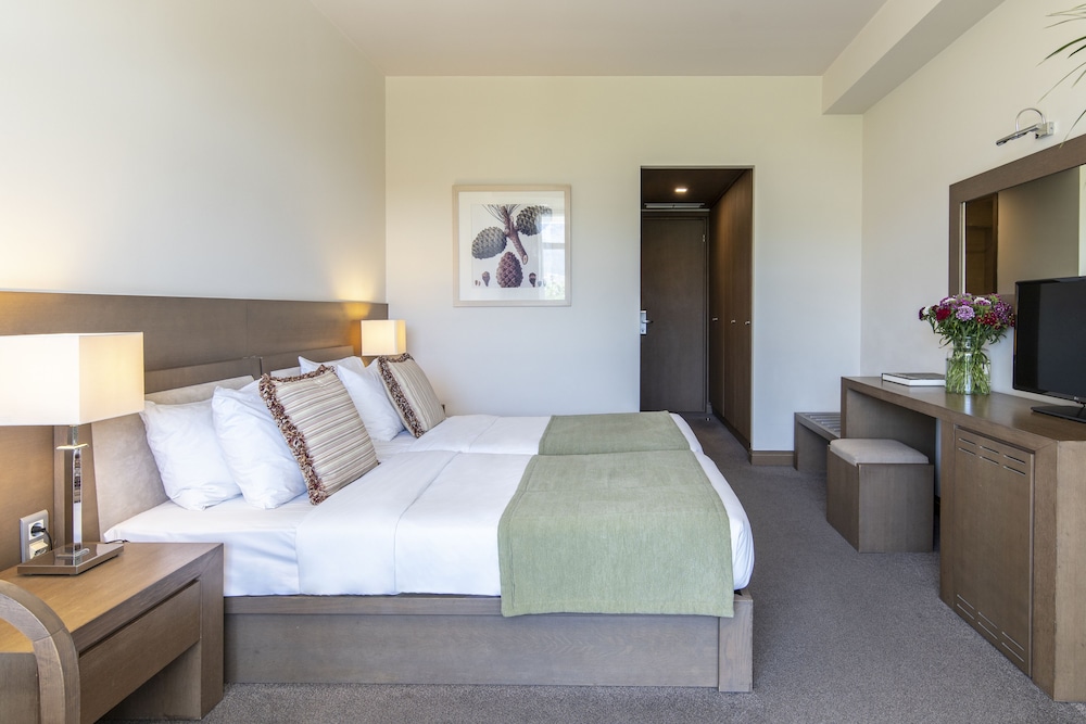 Amalia Hotel Athens 11