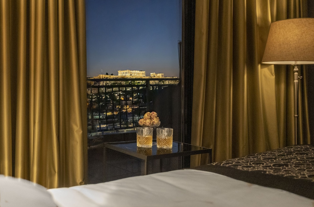 Astor Hotel 11