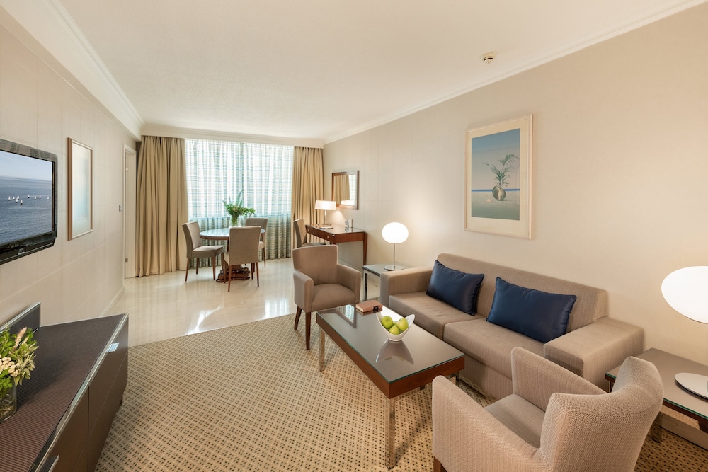 Athenaeum Intercontinental 23