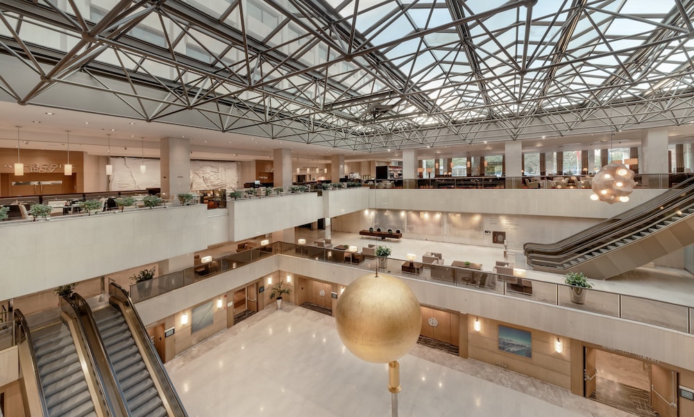 Athenaeum Intercontinental 5