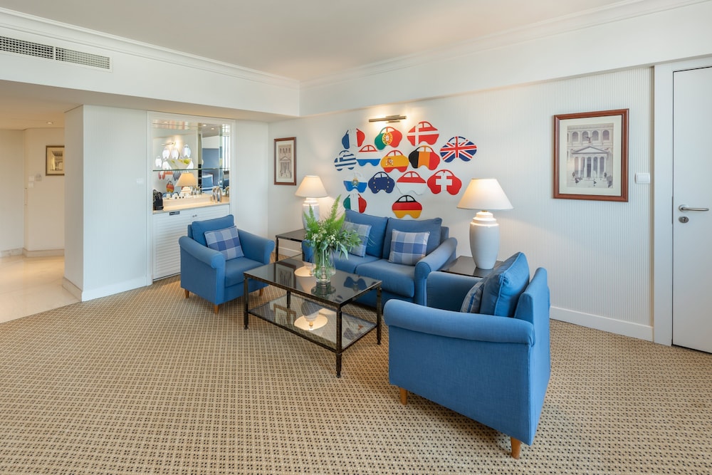 Athenaeum Intercontinental 24
