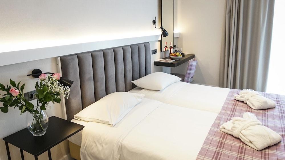 Athens Cypria Hotel 13
