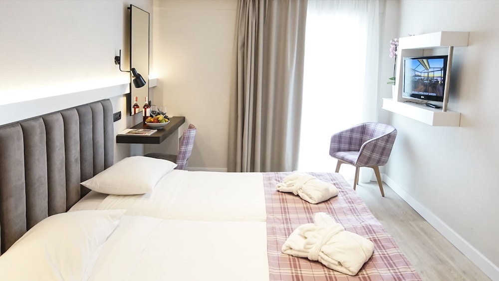 Athens Cypria Hotel 15