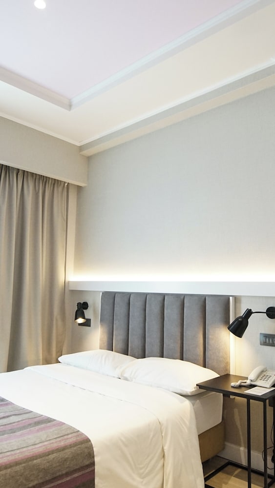 Athens Cypria Hotel 22