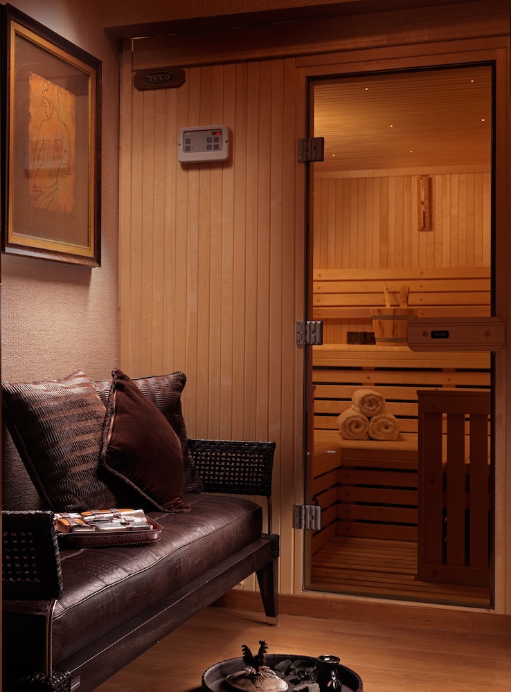Divani Caravel 23