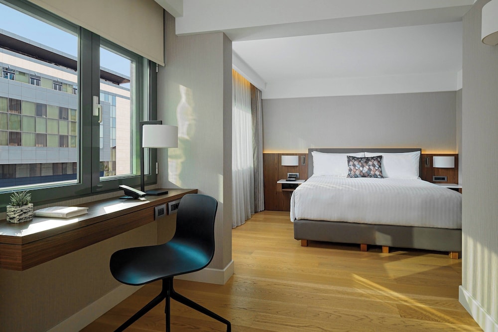 Athens Marriott Hotel 19