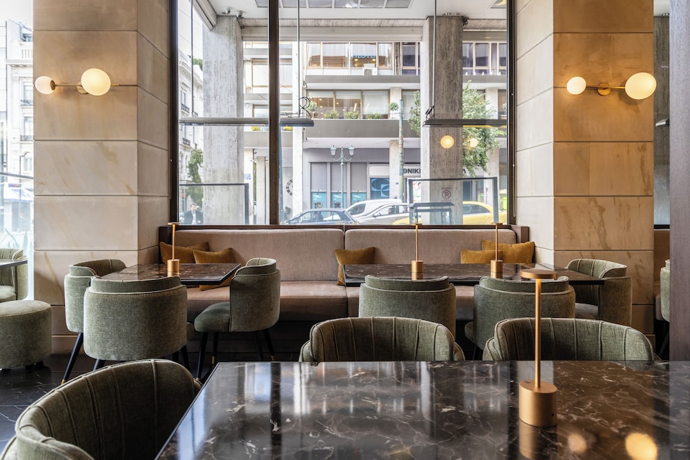 NJV Athens Plaza 24