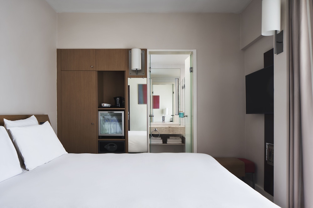 Novotel Athenes 11