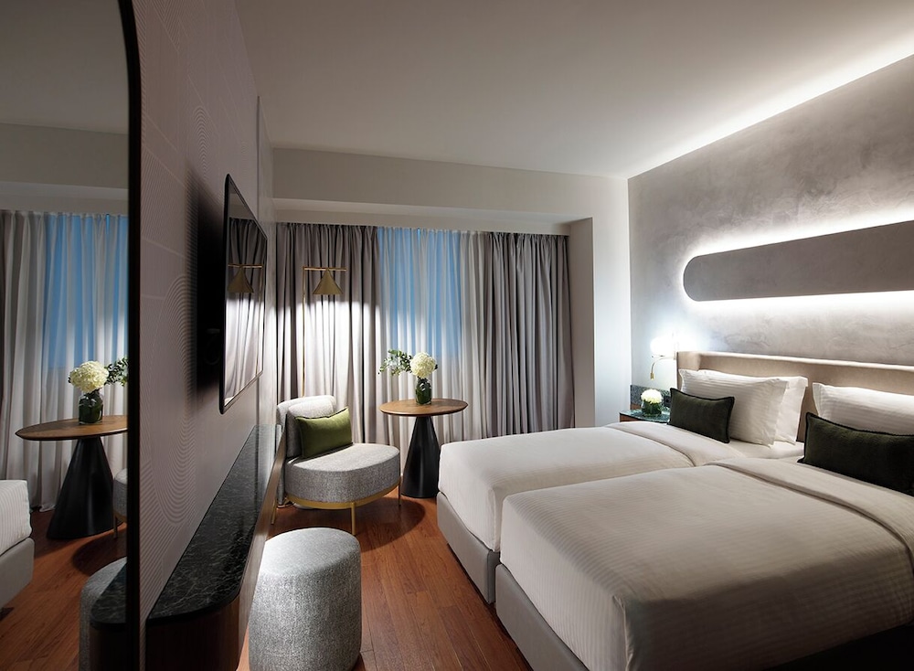 Titania Hotel Athens 21
