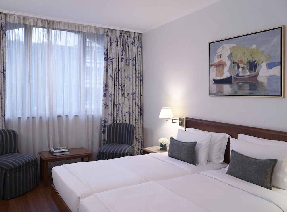 Titania Hotel Athens 16