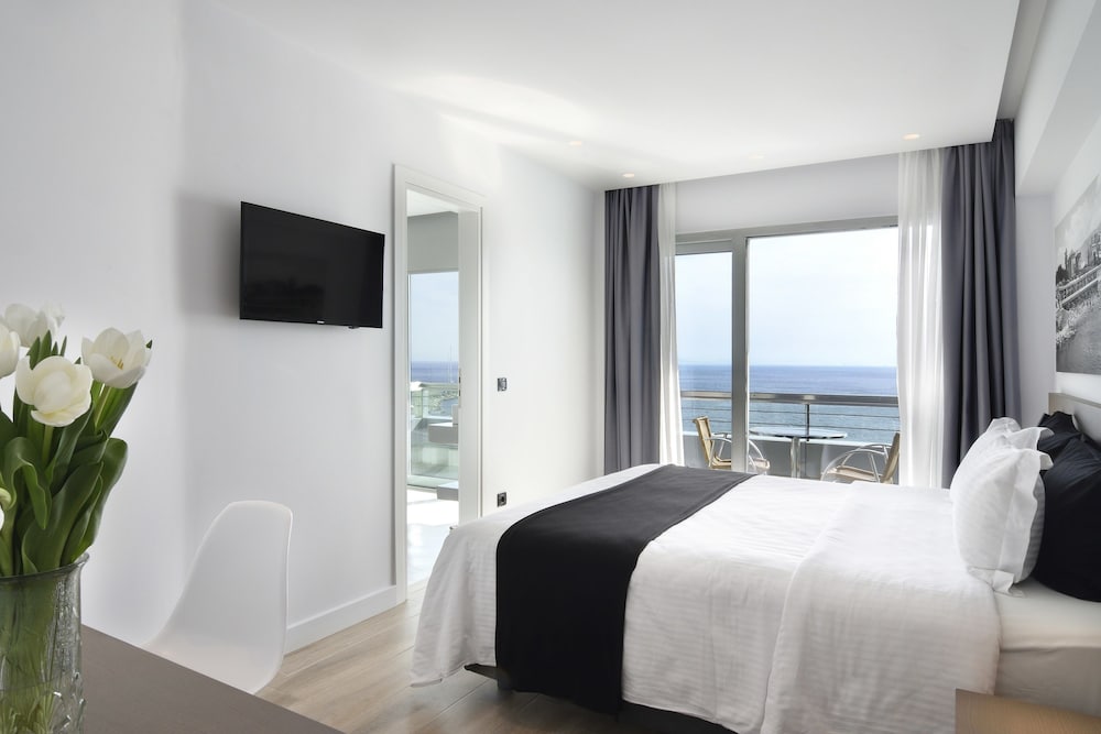 Poseidon Athens Hotel 9
